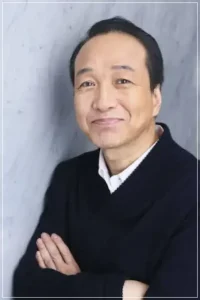 小日向文世