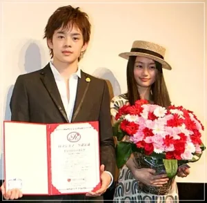 池松壮亮/忽那汐里